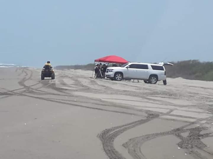 Con todo y carpas… siguen los desalojos en Altata