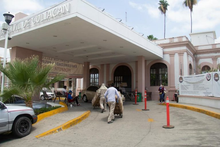 Gastan de 10 a 15 mil pesos al día familiares de pacientes con COVID-19