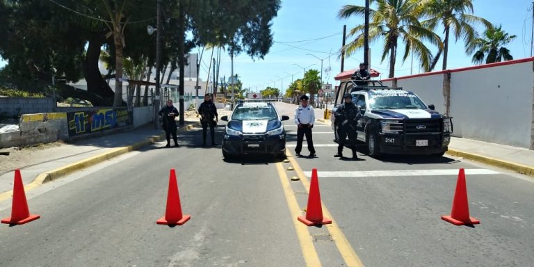 Por ‘desastre’ analizan cerrar playas de Altata