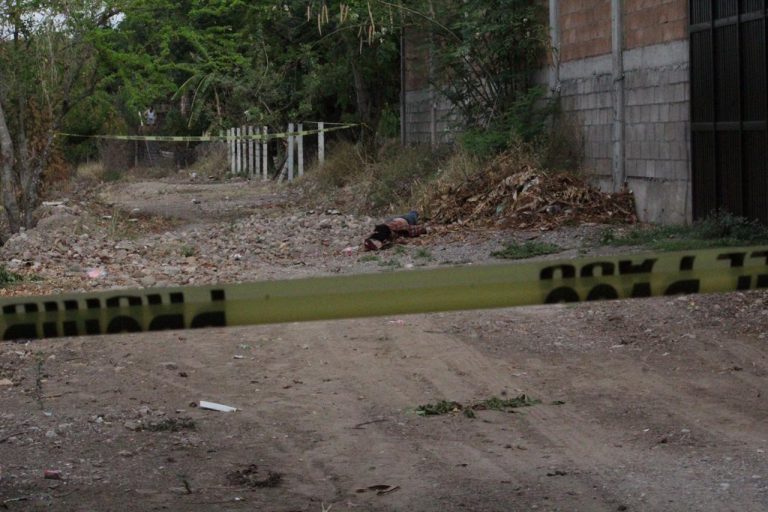 Mujer es hallada muerta en Juntas del Humaya