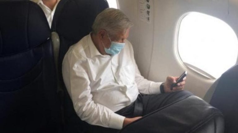 Me han dicho que no necesito cubrebocas: AMLO