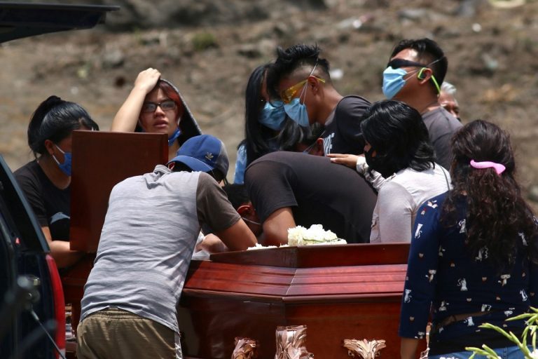 Suma México 28 mil 510 muertos por COVID-19
