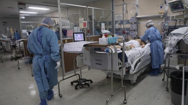 Rebasa México los 400 mil contagios por COVID-19