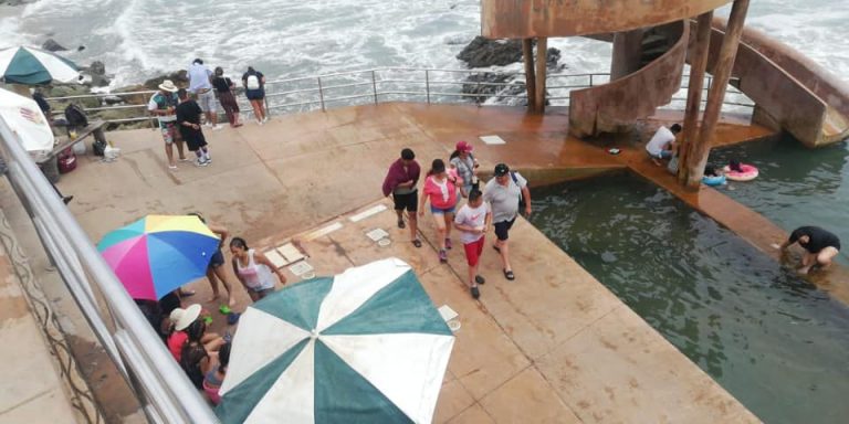 Pasa Mazatlán primer fin de semana en la nueva normalidad