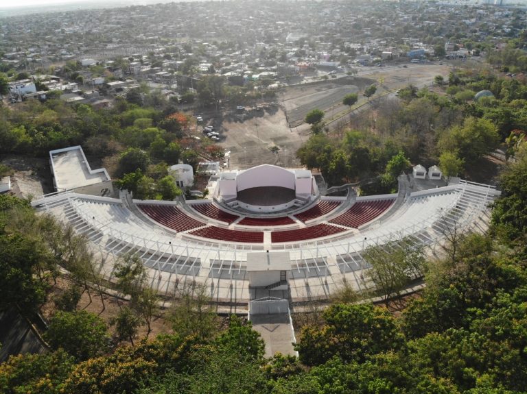 A punto de la apertura el Teatro Griego