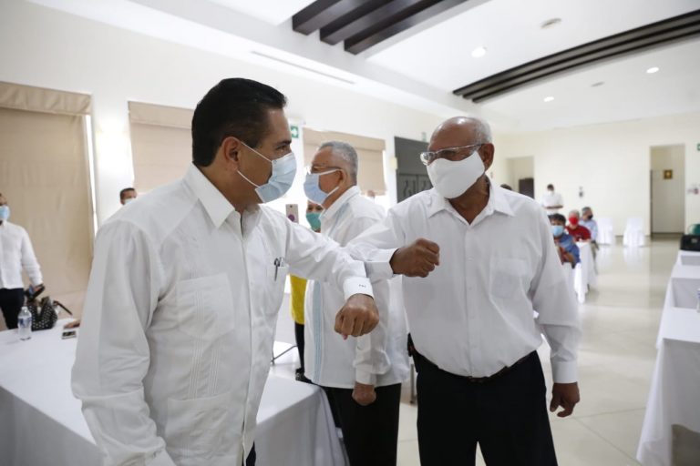 Habrá que trazar una ruta para rescatar al país: Aureoles