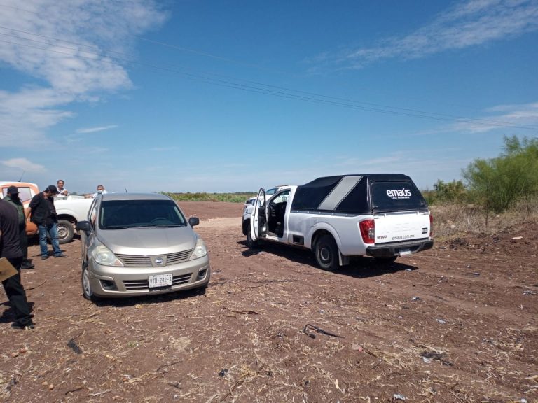 Tapado con cobija hallan cadáver camino a Las Víboras