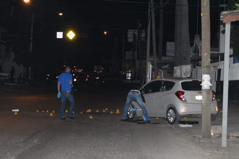Roban cadáver a carroza fúnebre en Culiacán
