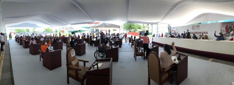 Prohíbe Oaxaca vender productos chatarra y refrescos a niños