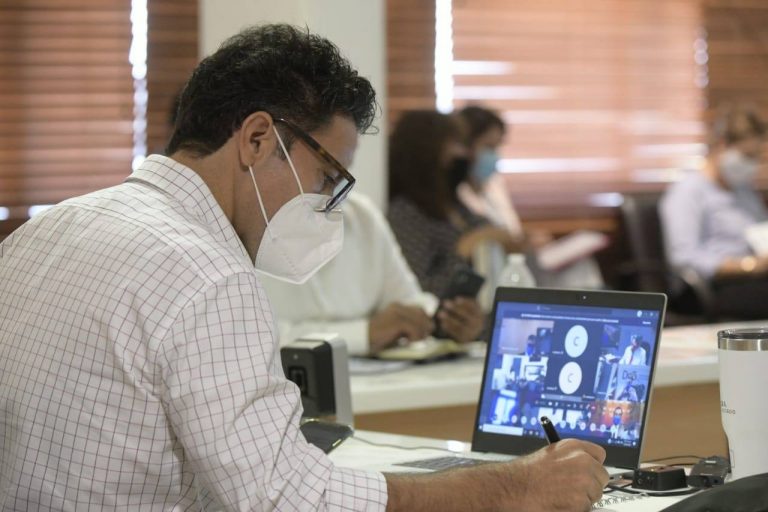 Se deslinda SEPyC de supuesto descuento a maestros para caridad