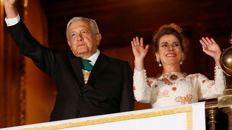 Vestido de la primera dama se hace viral