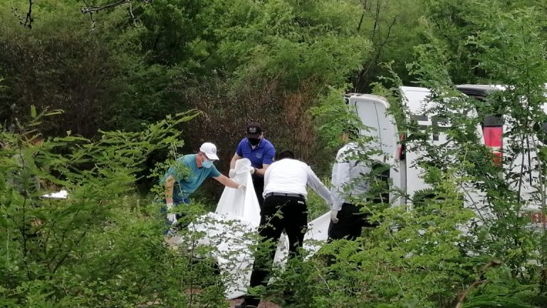 Lo hallan encobijado en Carboneras