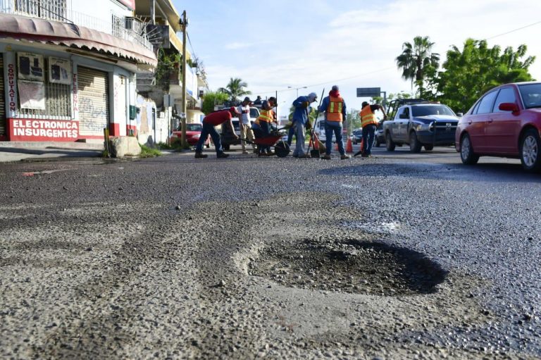 Le pega Mazatlán bacheo a la Gabriel Leyva