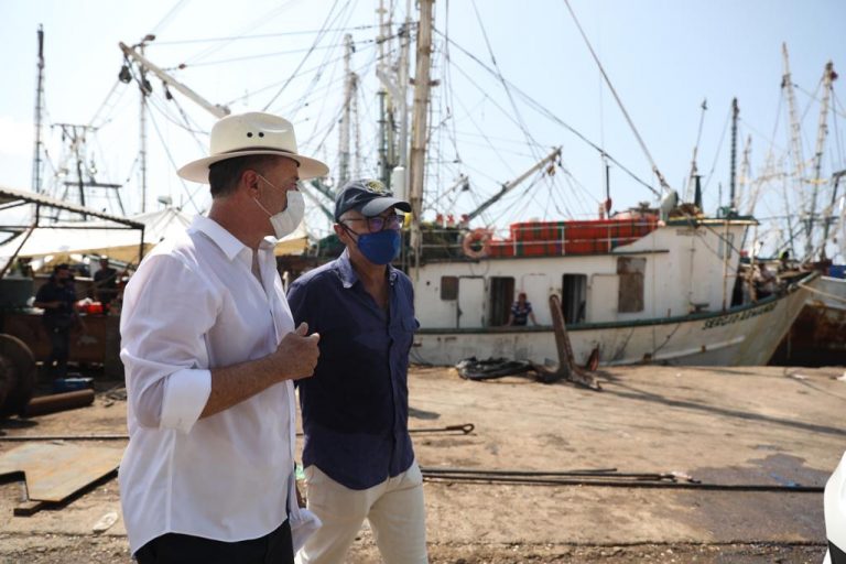 Resuelve Quirino becas y otros apoyos a pescadores de altamar