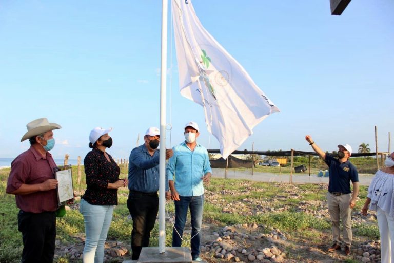Pondera Sinaloa en playas limpias