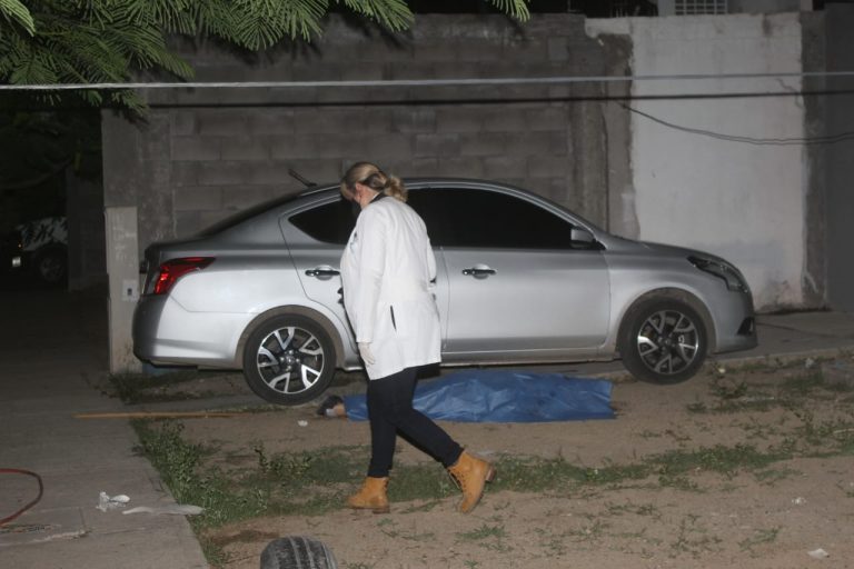 Ejecutan en su casa a chofer de Uber en Culiacán