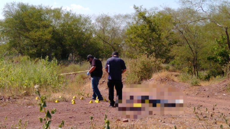 Había 20 casquillos; lo ejecutan al sur de Culiacán