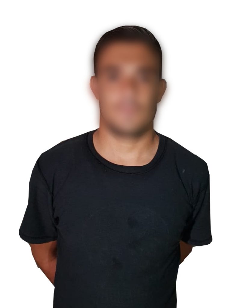 Le aseguran mariguana, cristal y cocaína