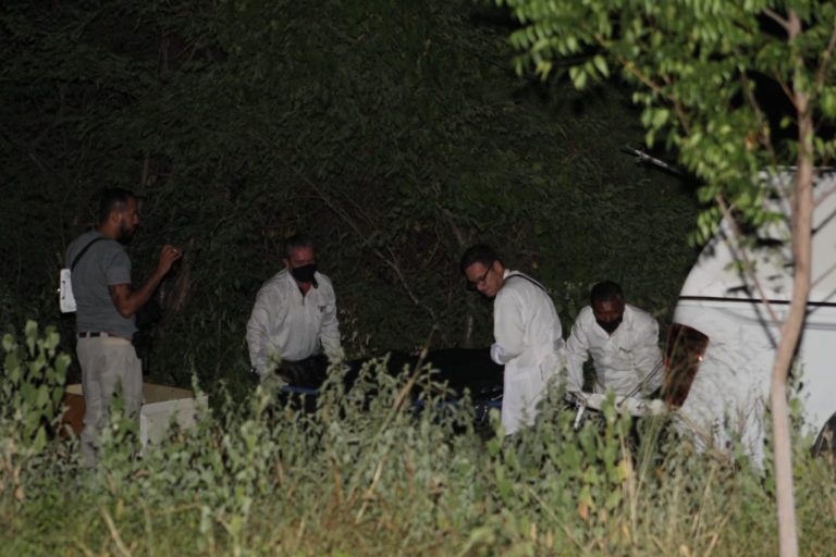 Localizan dos cadáveres envueltos en sábanas en ‘El Tamarindo’