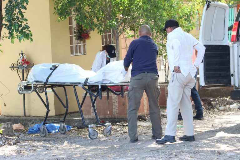 Entre tumbas lo reportan ejecutado en la 21 de Marzo