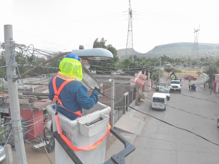 Inicia Culiacán cambio de luminarias a LED en vialidades troncales