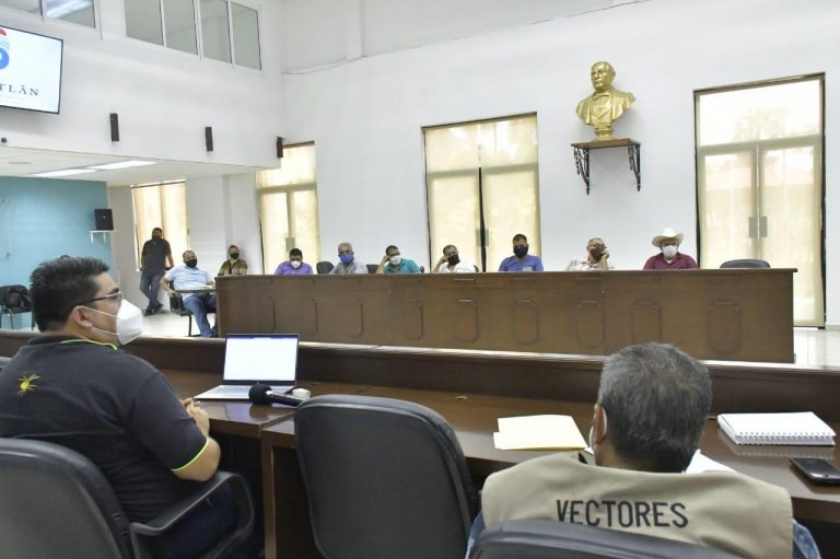 Surge brote de dengue en Mazatlán