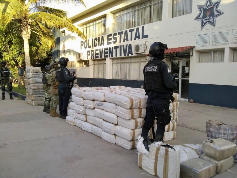 Aseguran una tonelada de mariguana en Tepuchito