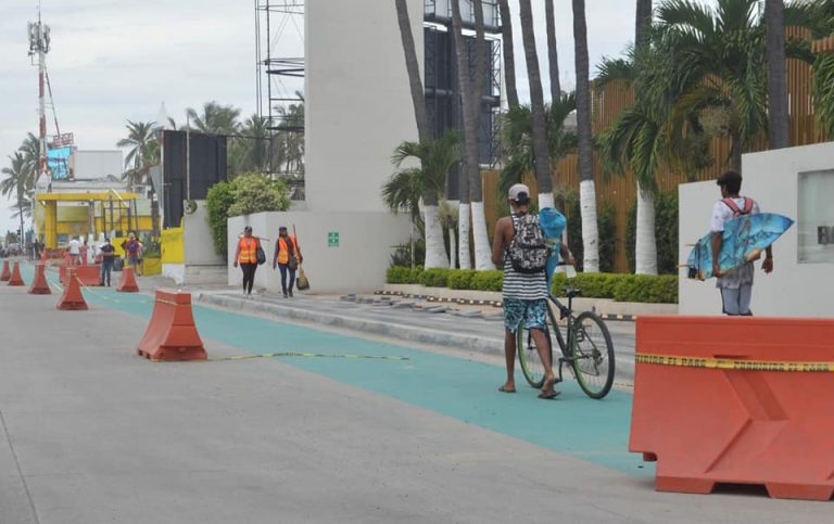 Pide Mazatlán no cerrar paso en ciclovías