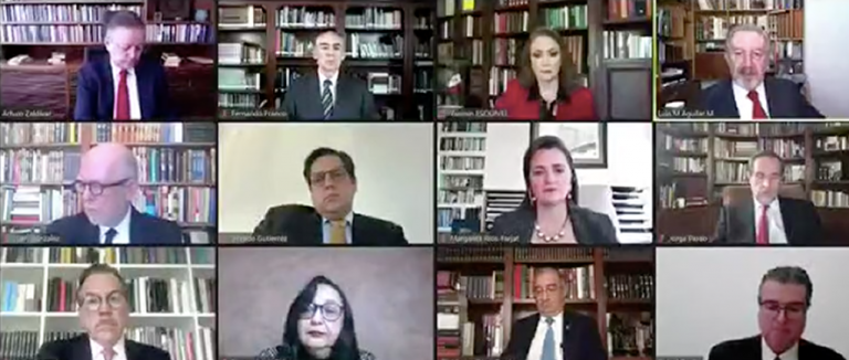 Declara Corte constitucional consulta sobre juicio a expresidentes