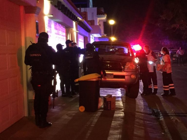 Lo ejecutan en una camioneta en el fraccionamiento Bonanza