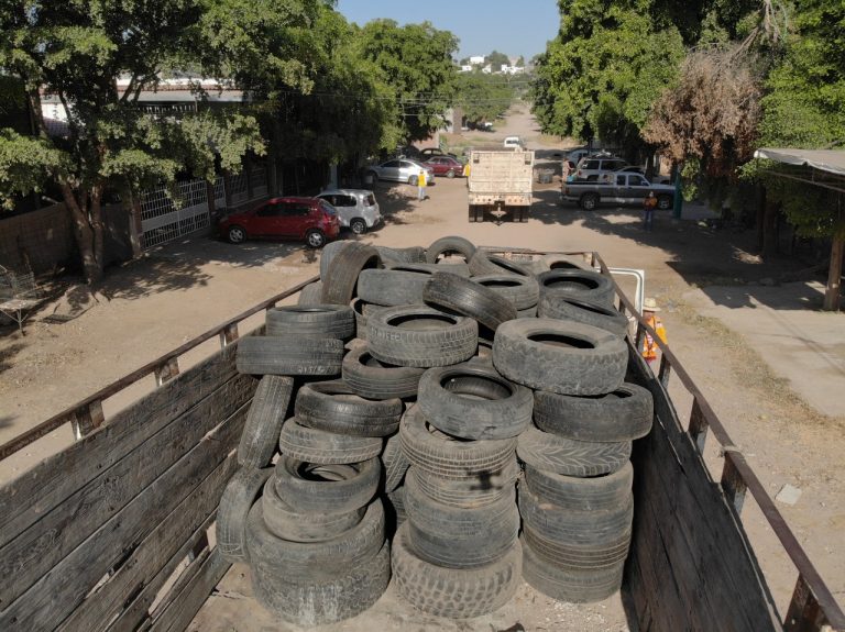 Colecta Culiacán 250 toneladas de cacharros