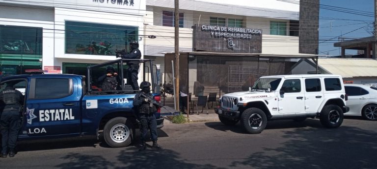 Muere tras ser atacado a balazos en la Guadalupe Victoria