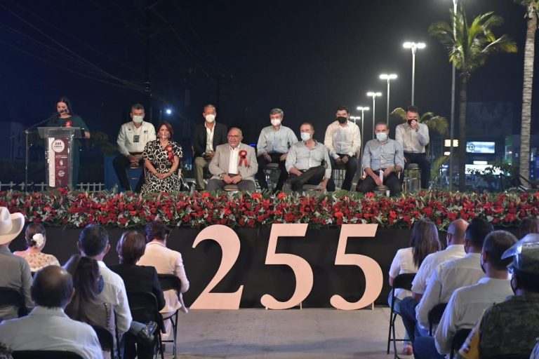 Inauguran las avenidas Rafael Buelna y Camarón Sábalo