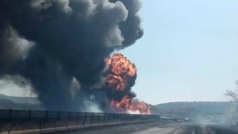 La explosión en la carretera Tepic-Guadalajara dejó 13 muertos