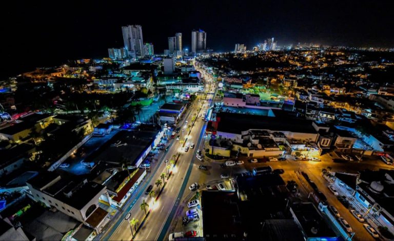 Es fin de semana, Mazatlán en verde por COVID