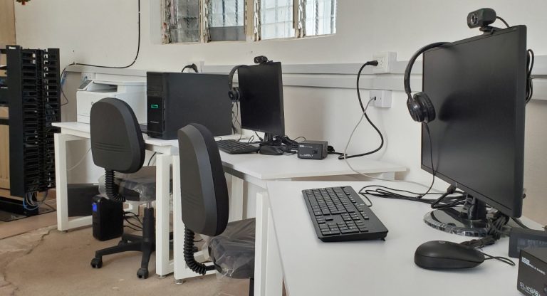 Para tareas y algo más; apertura Navolato 5 centros digitales