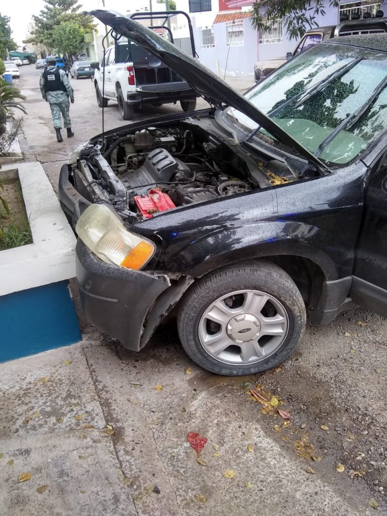 Le encuentran arma tras persecución al sur de Culiacán