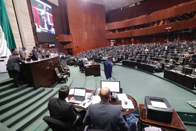 Aprueban descuentos para adultos mayores sin credencial del Inapam