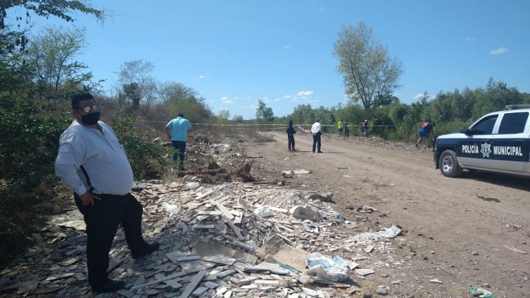 Sobre una alberca inflable hallan a hombre en el río Culiacán