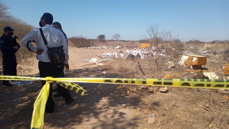 Encuentran osamenta atrás de pensión municipal