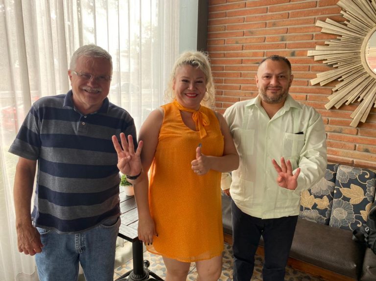 Abandona diputada Beatriz Zárate Morena y se va al PT