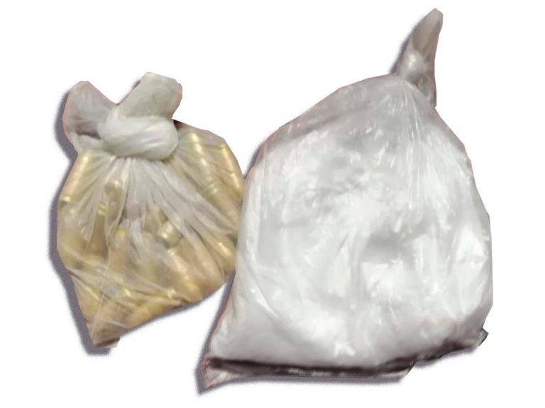 Caen dos tras persecución con cocaína