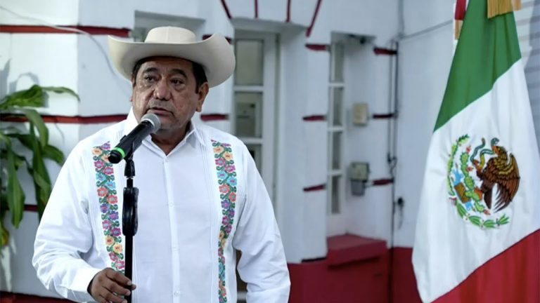 Promueven juicio político contra Félix Salgado