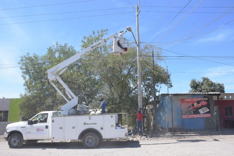 Benefician con LED a El Diez y Bachigualatito