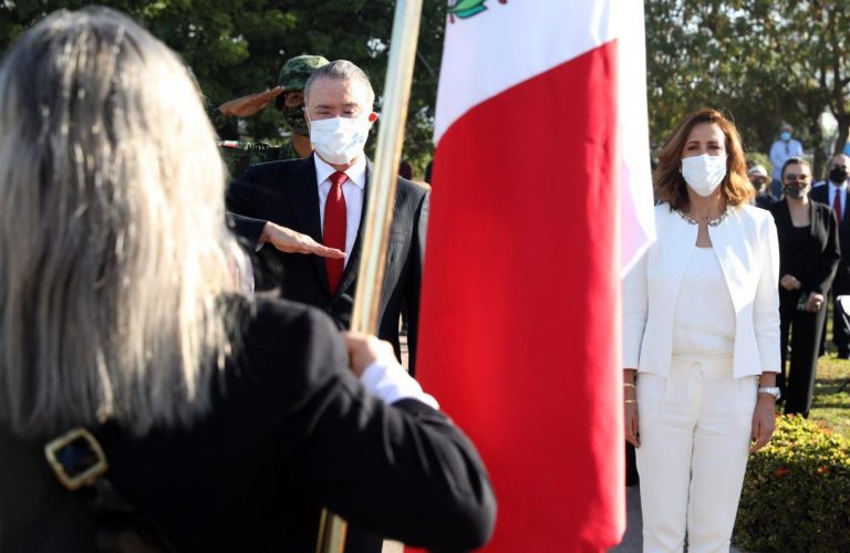 Pide Quirino no ‘ligar’ municipalizaciones con elección