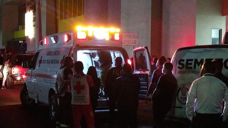 Muere un niño y hay 4 heridos al volcar racer en La Campana