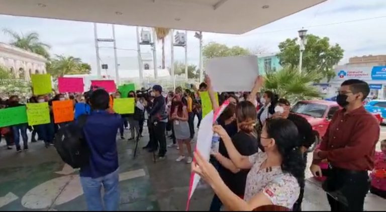 Abre sindicato del HC frente legal a gobierno pese a amenazas