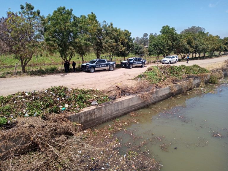 Hallan cadáver en canal de El Quemadito