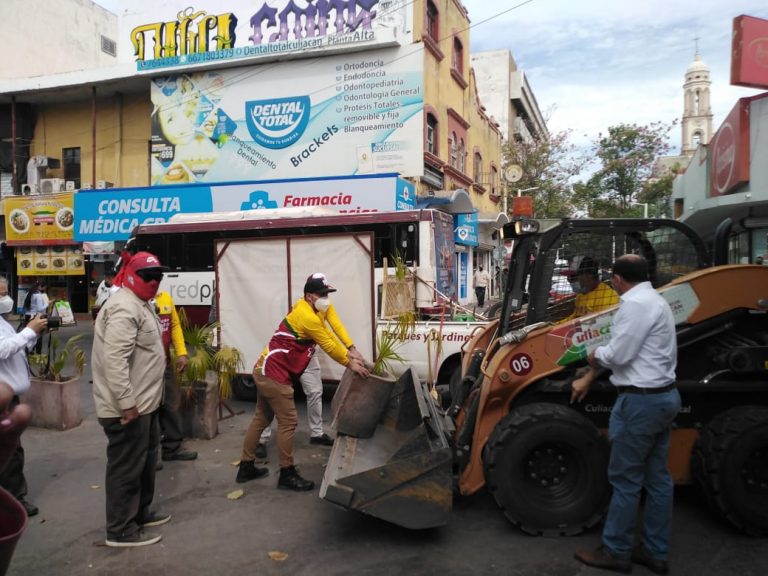 Inicia reapertura de calle Ángel Flores a tránsito vehicular