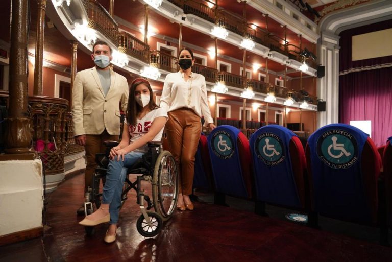 Hacen del Ángela Peralta un ‘teatro incluyente’